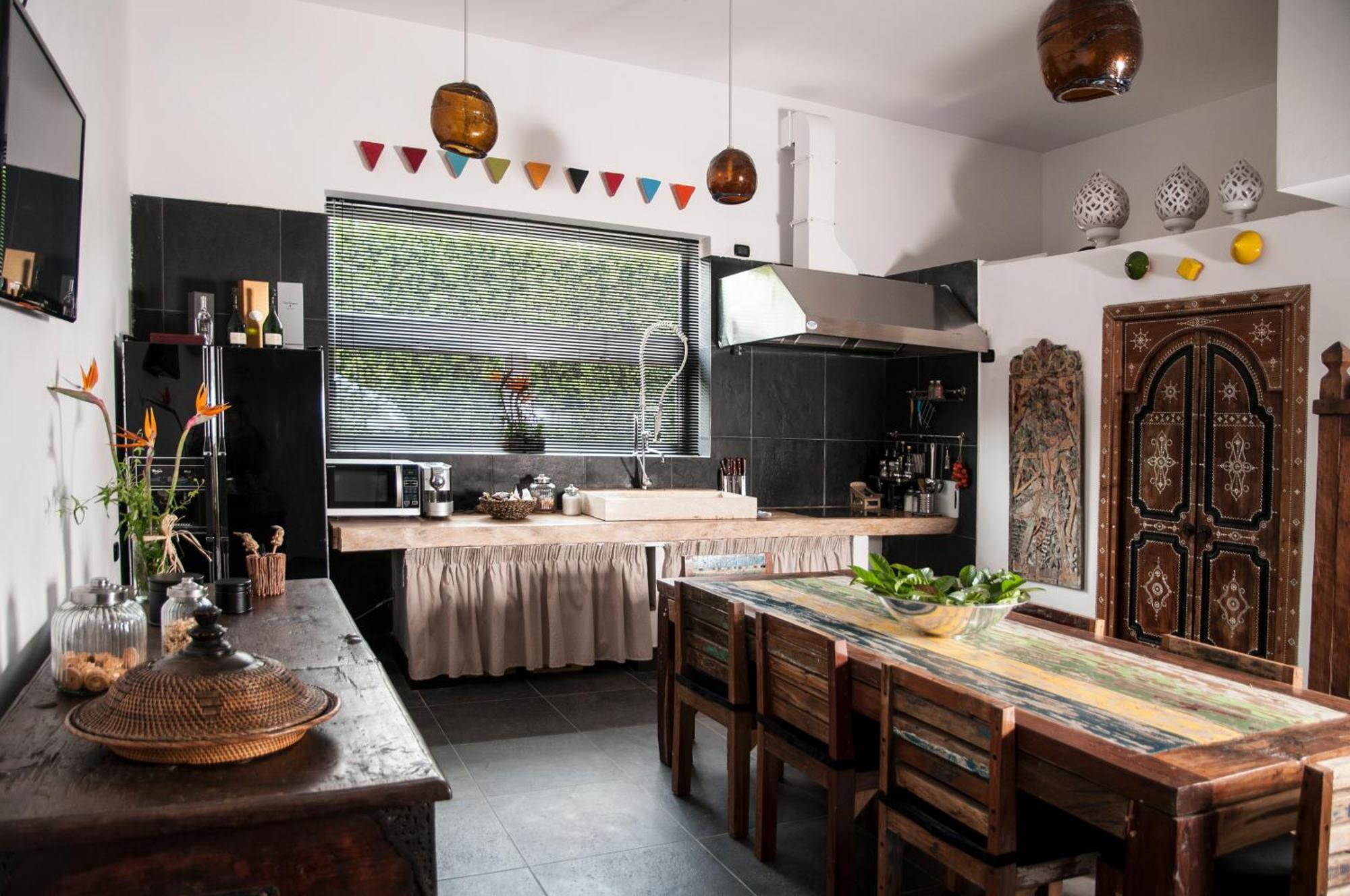 Seven Maze Charming House Bed & Breakfast Bari Exterior photo